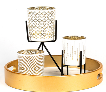 BYF Craft Bougeoir en verre à motif de luxe : remodeler les rituels de la maison avec lumière et ombre dorées