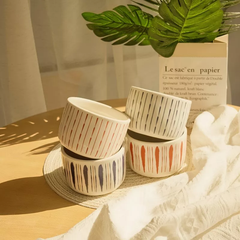 Bougeoirs En Céramique Rayés Bleus Et Rouges
