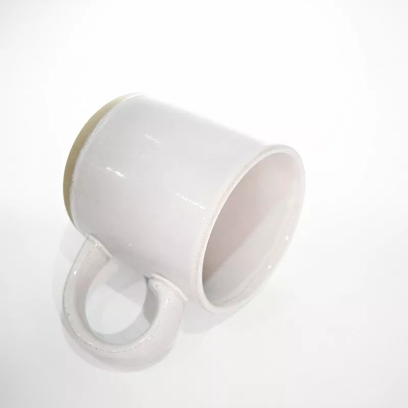 Tasse blanche de voyage en céramique moderne et simple